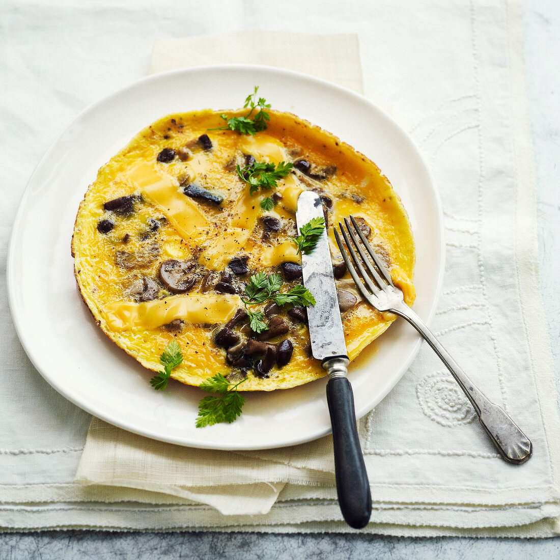 Mushroom and cheddar omelette