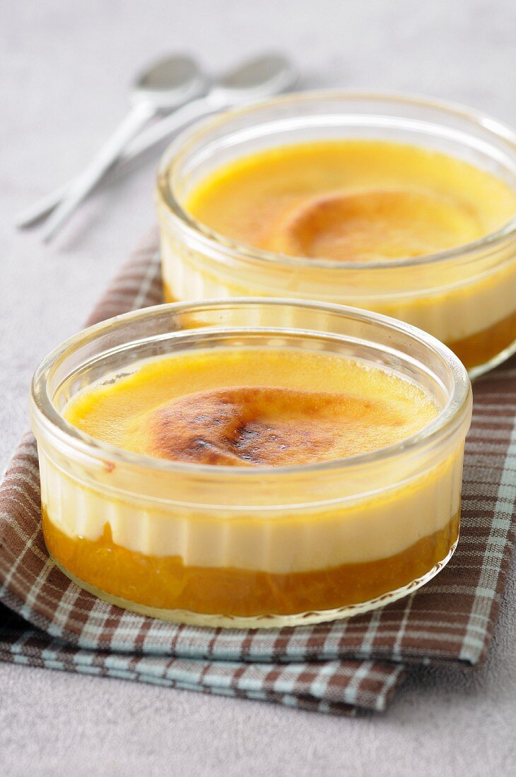 Apricot-mango individual gratins