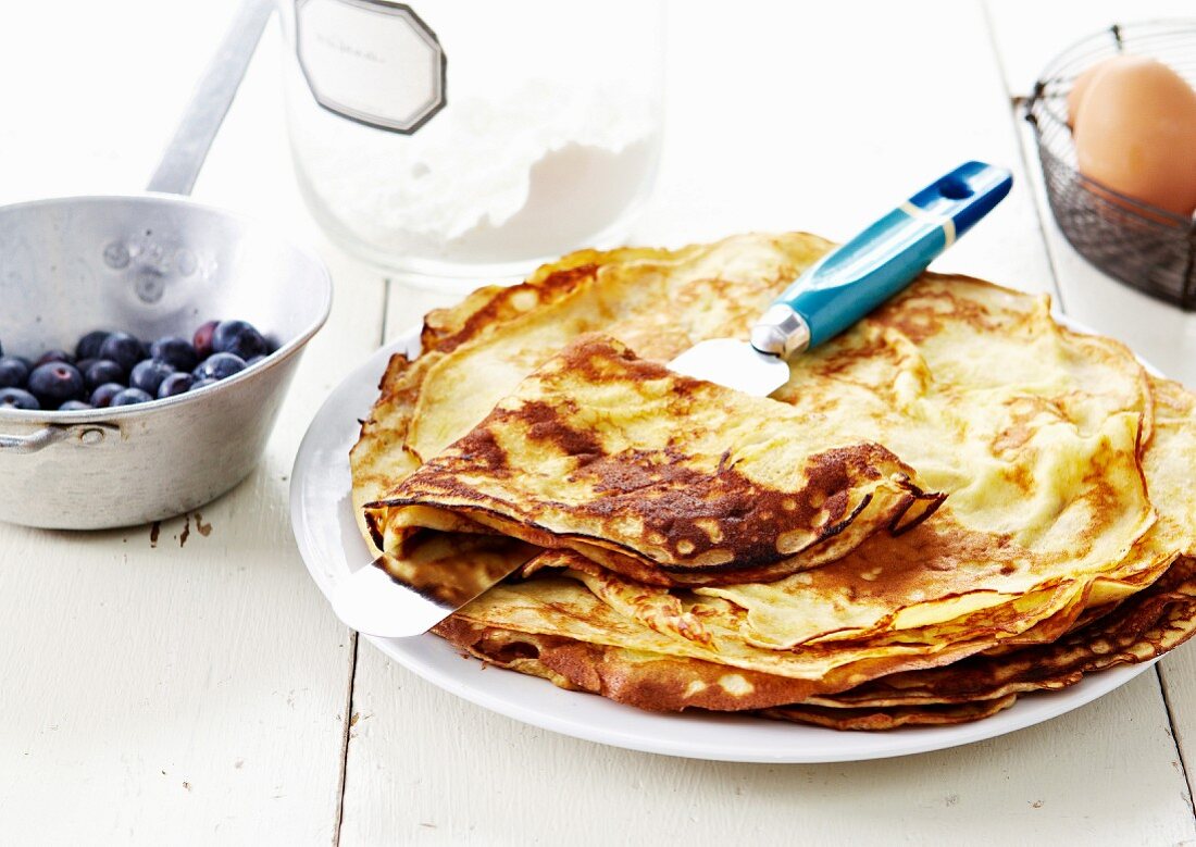 Crepes with blueberries