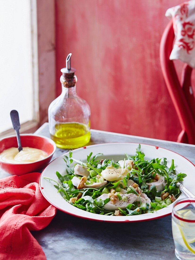 Rocket lettuce,chicken breast and walnut salad