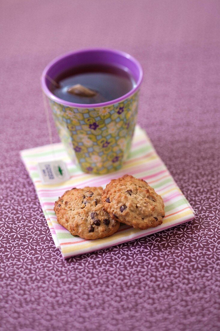 Haferflocken-Cookies mit Banane, Mandeln und Schokotropfen