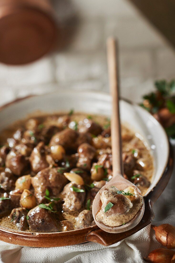 Normandy-style veal kidneys