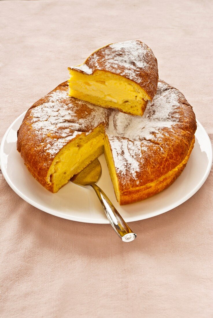 Tropézienne (Briochekuchen mit Cremefüllung aus Sant Tropez)