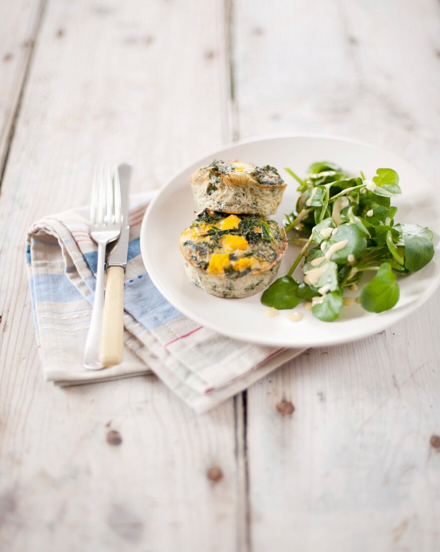 Small spinach and yellow pepper flan,purslane salad