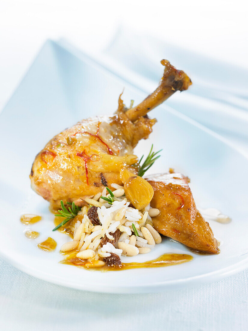 Chicken with honey and saffron, rice with morels
