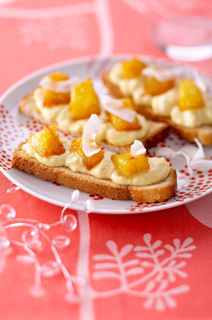 Coconut mousse and caramelized pineapple on brioche toast