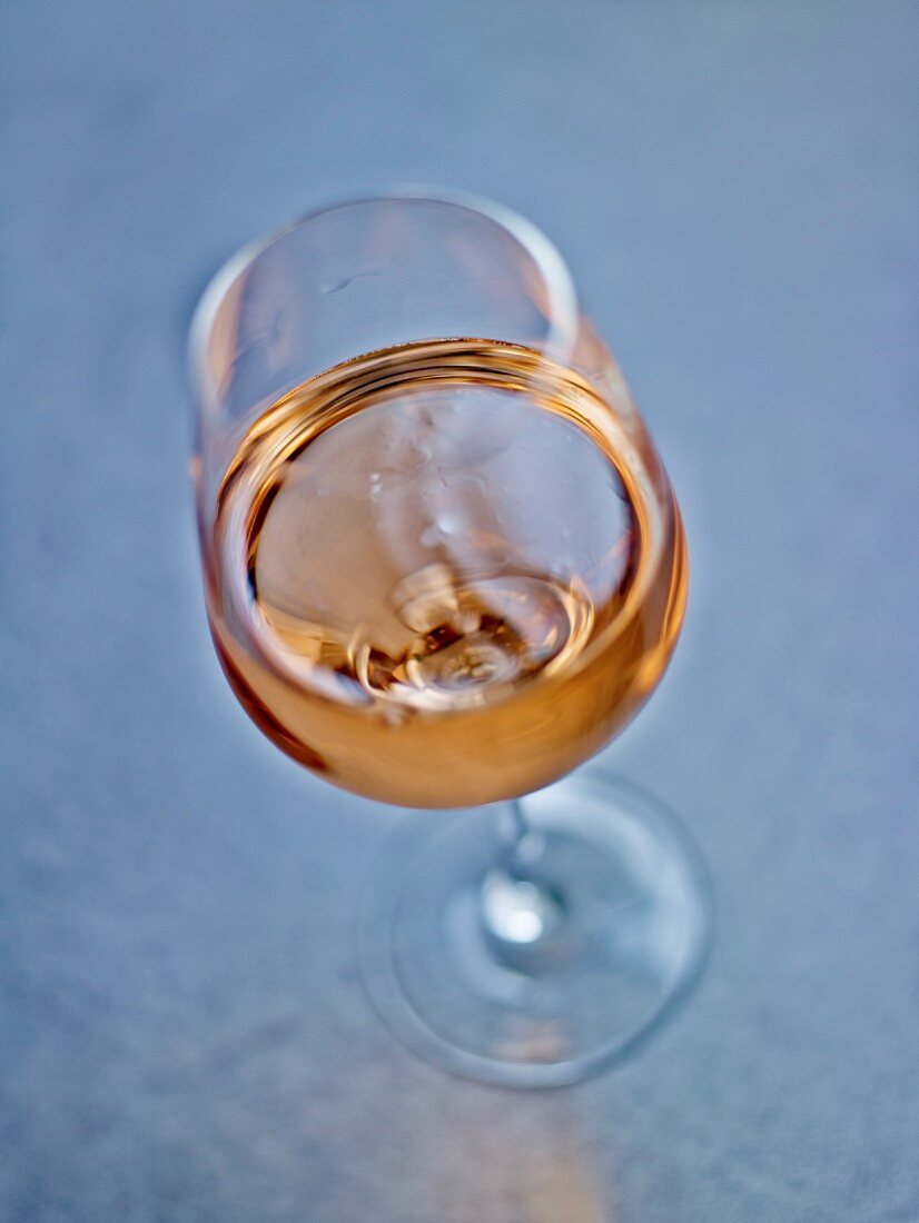Ein Glas Roséwein