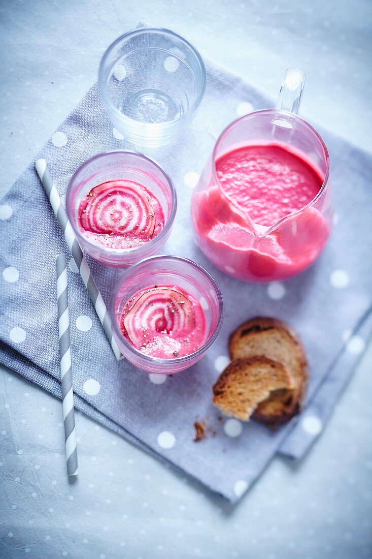 Smoothie with beetroot and fromage blanc