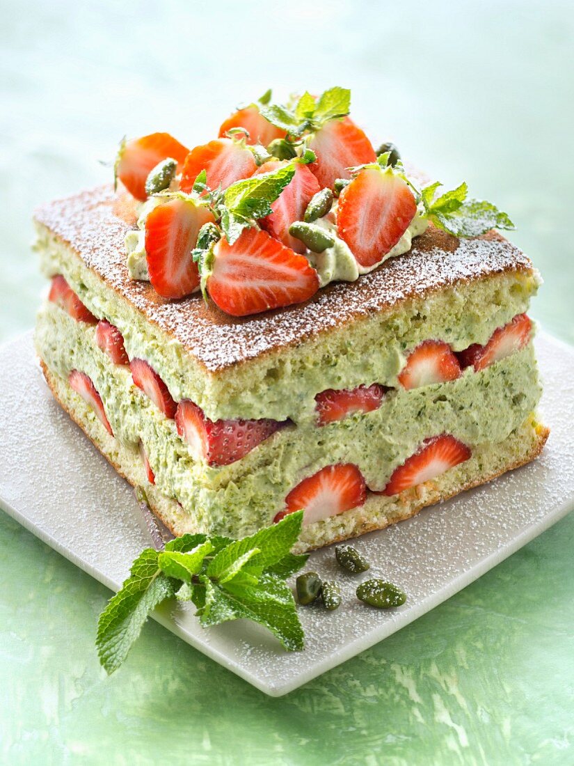 Pistachio Fraisier