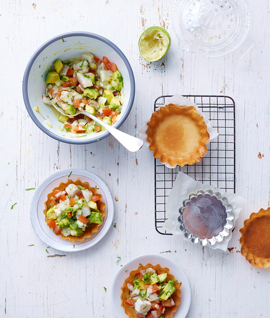 Knusprige Tarteletts mit Ceviche