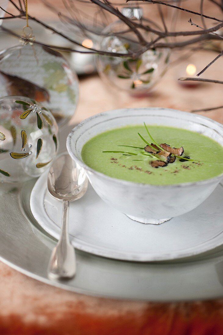 Cream of pea and truffle soup