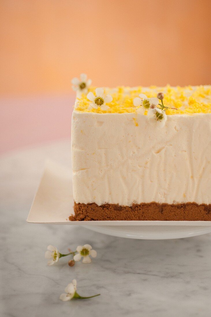 Lemon and speculos ginger biscuit Semifreddo