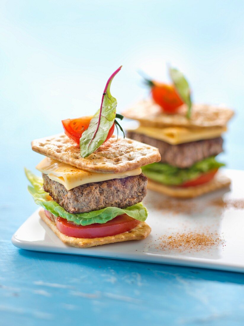 Mini burgers made with Tuc crackers and peppers