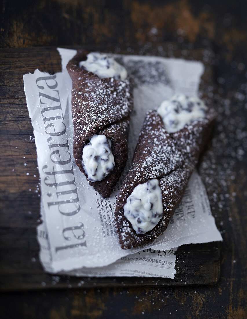 Chocolate Cannolo