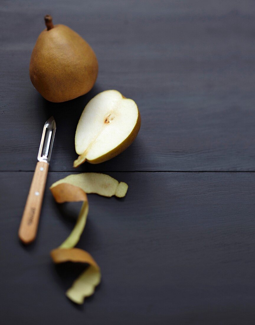 Peeling an Angélys pear