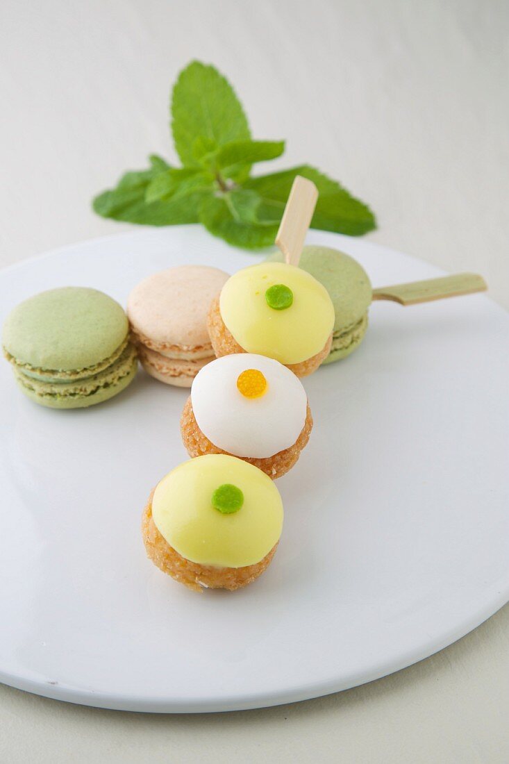 Cream puff brochette and macaron brochette duo