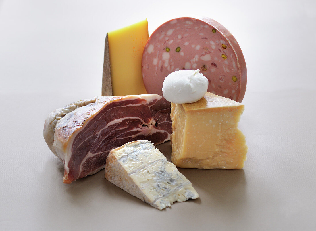 Italienische Wurst- und Käsespezialitäten