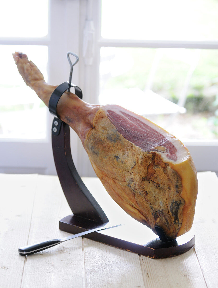 Pata Negra raw ham on a slicer