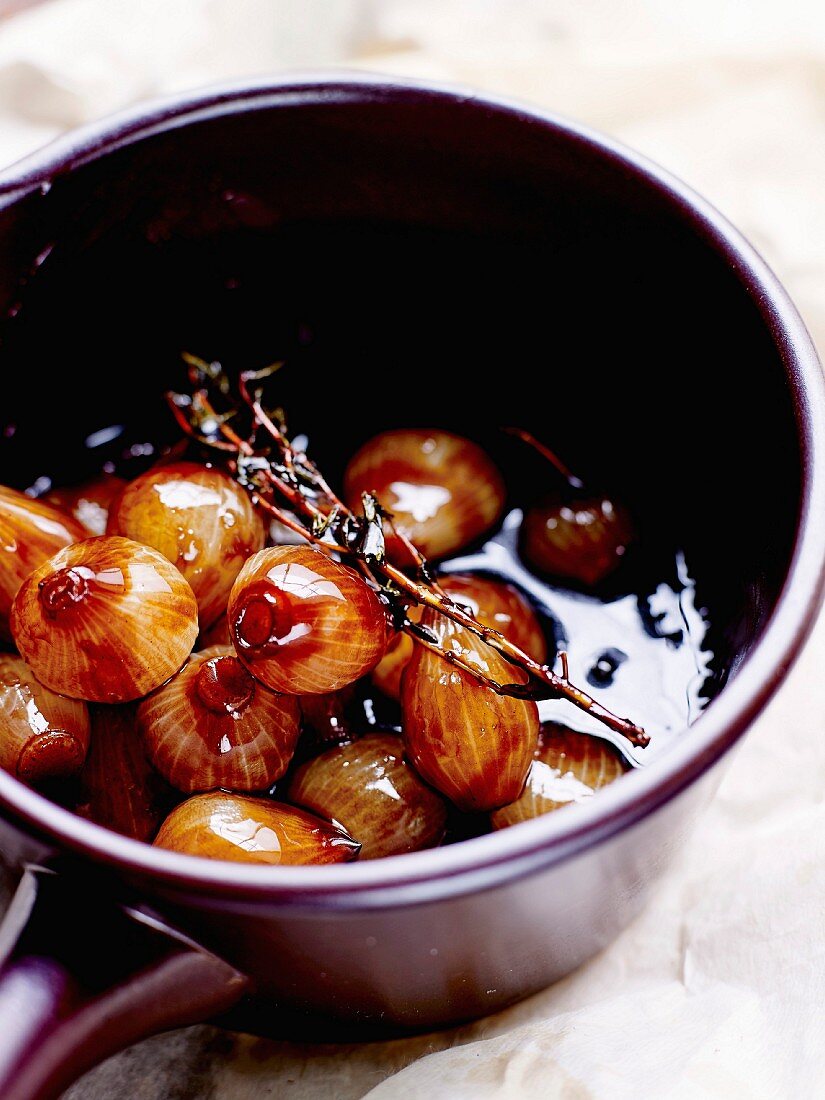 Italian-style sweet and sour grelot onions