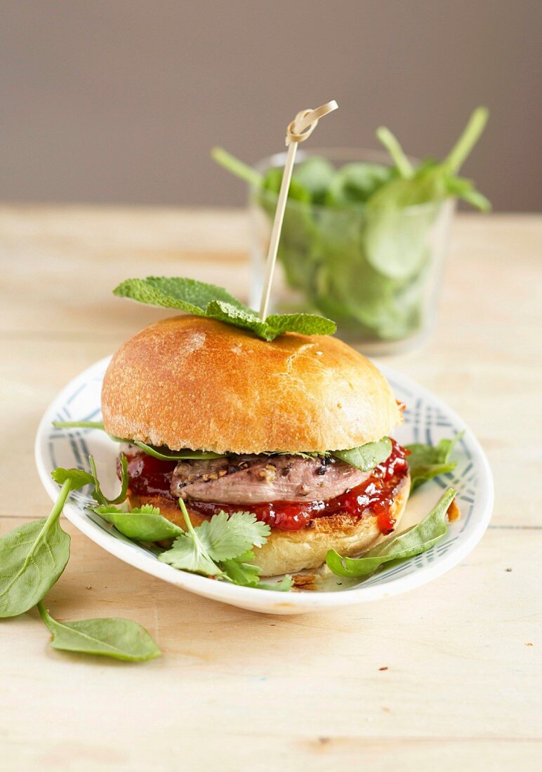 Mini duck burger