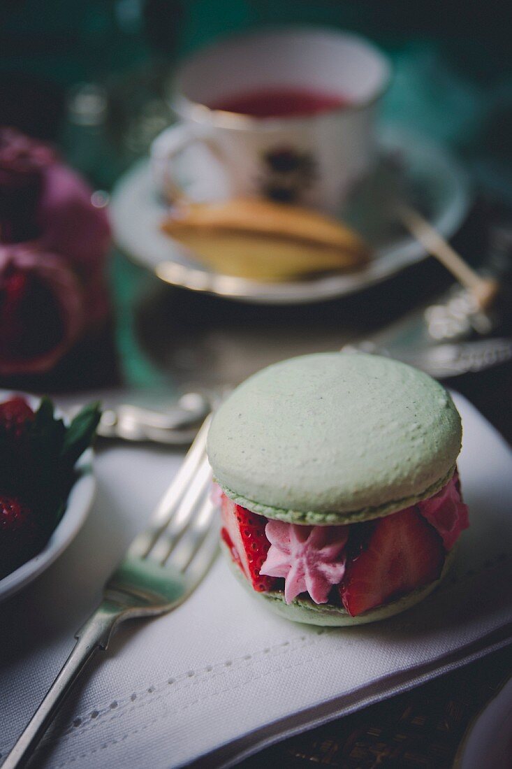 Macarons thé vert et fraises