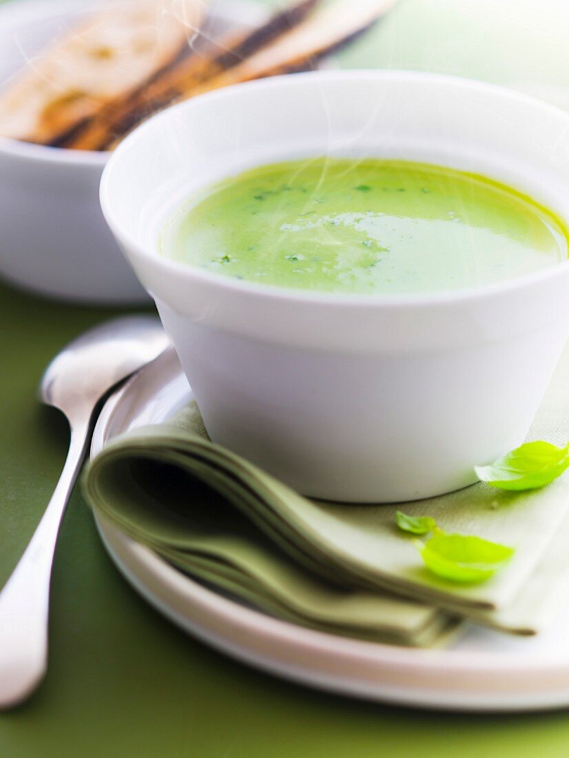 Cream of courgette and basil soup