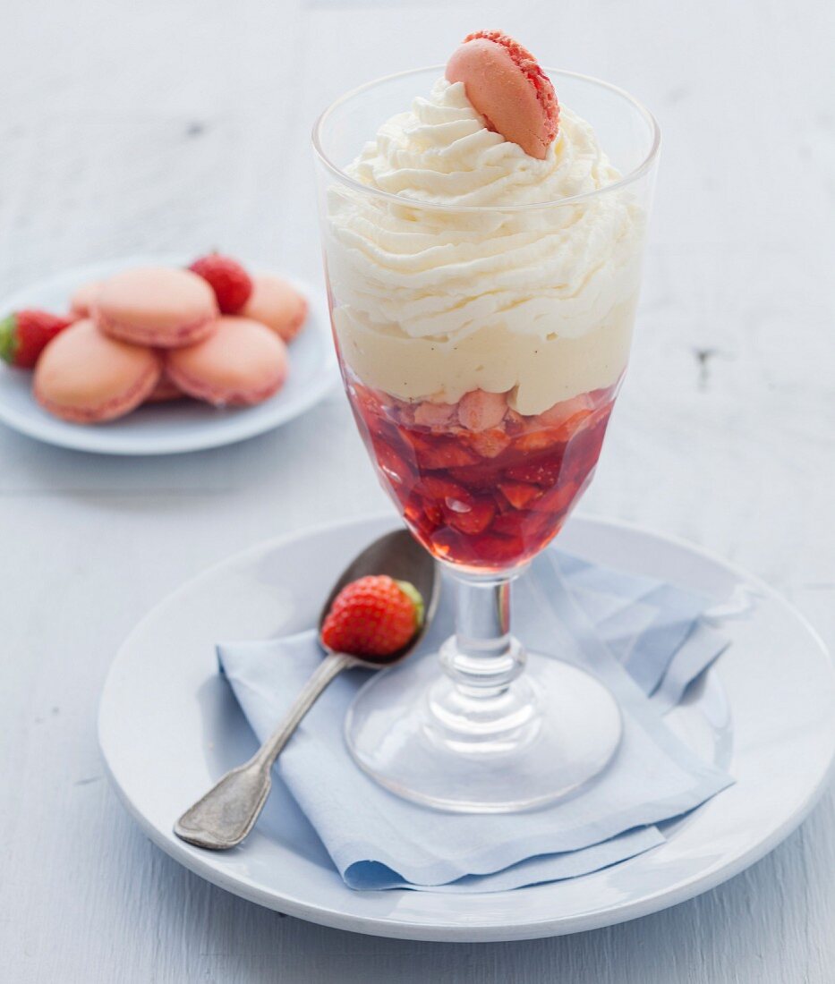 Macaroon and Strawberry Trifle