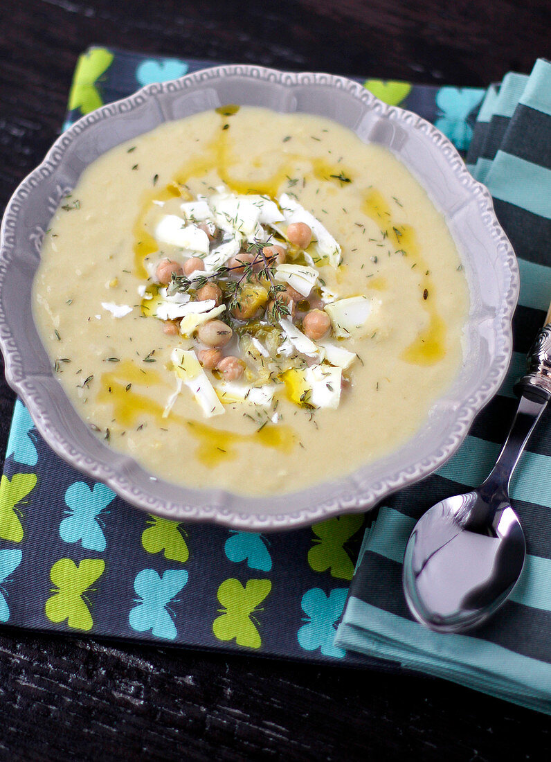Leek,chickpea and goat's cheese soup