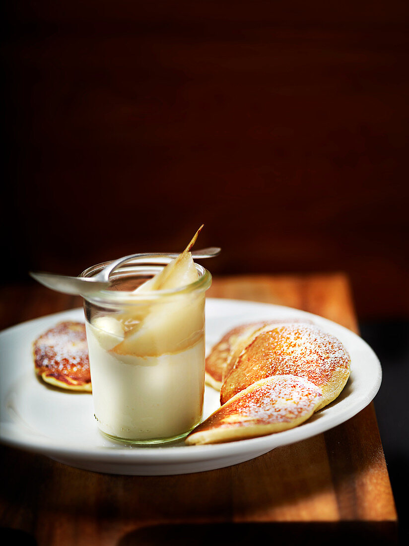 Pear Fromage blanc dessert with sugar pancakes