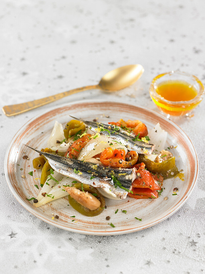 Grilled pepper salad with anchovies