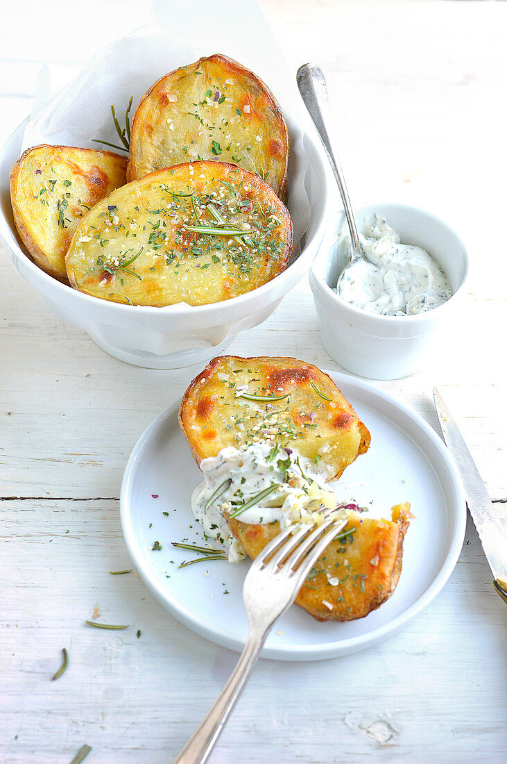 Baked potatoes,creamy herb sauce