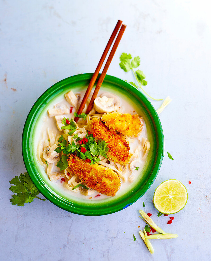 Tom-kha-gai Ramen-Suppe