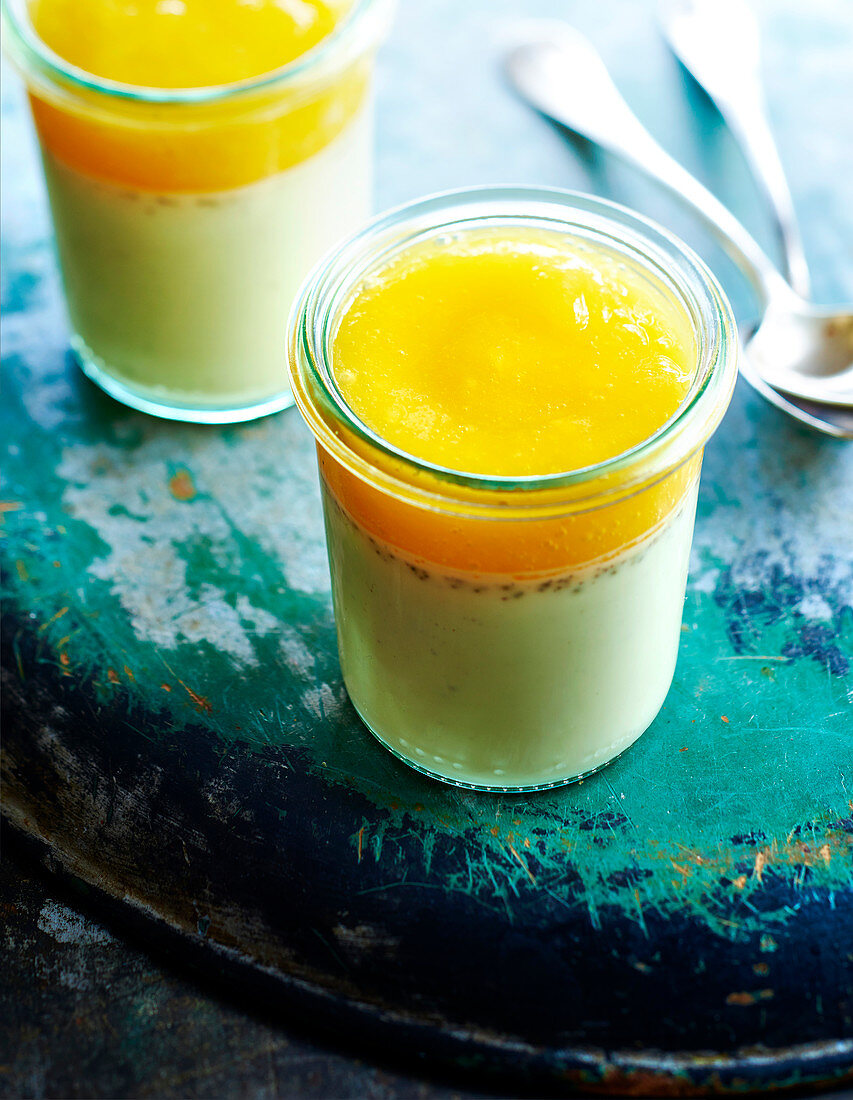 Panna Cotta mit Mango