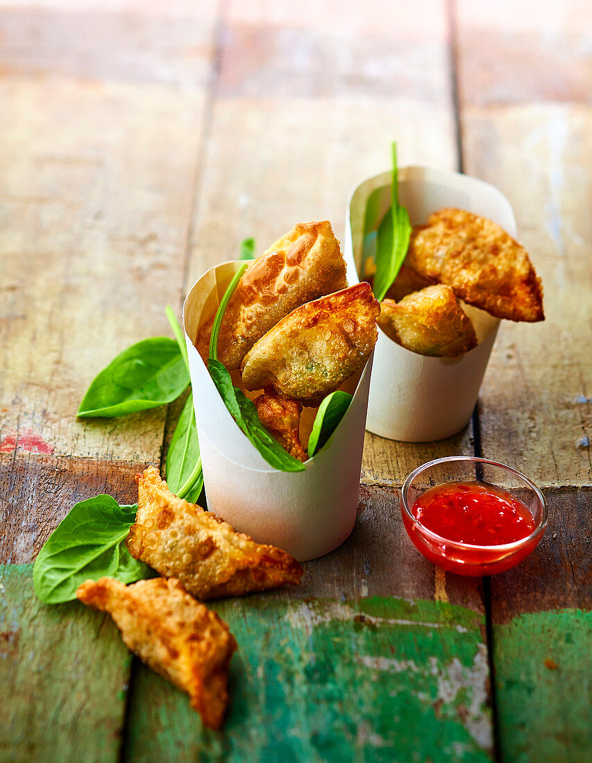 Gebratene Ravioli mit Spinat-Kastanien-Füllung