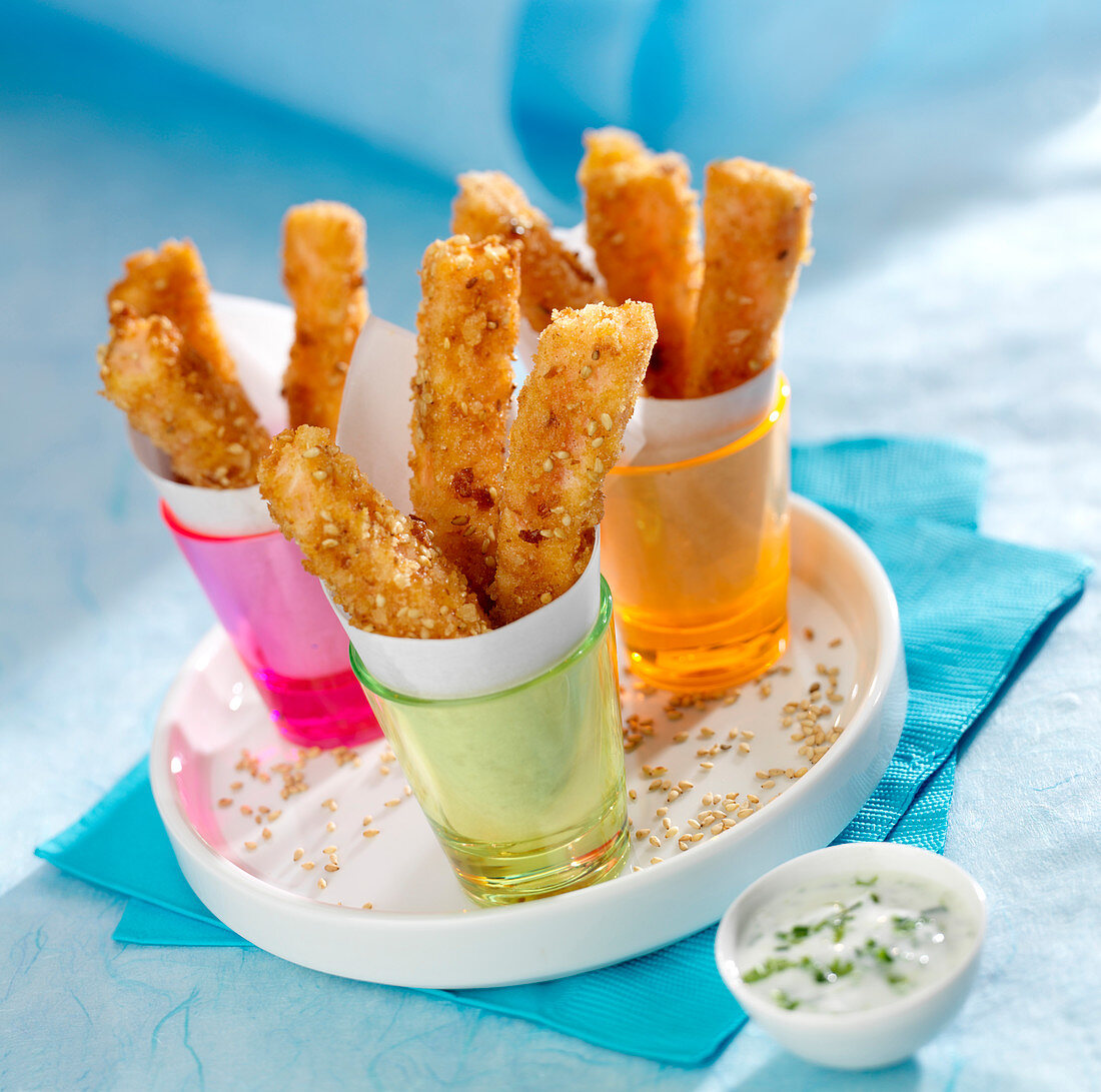 Lachssticks mit Sesam