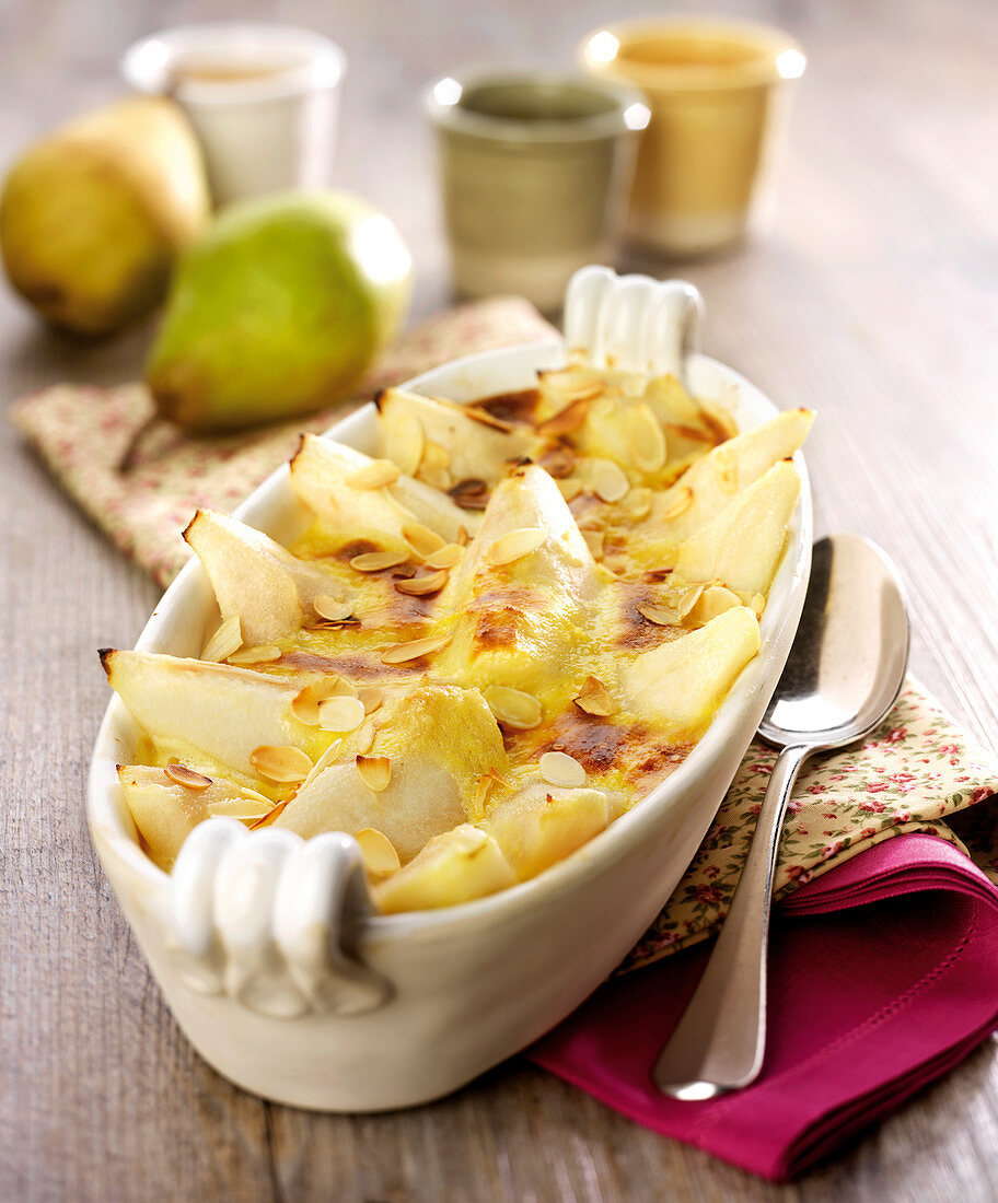 Pear and thinly sliced almond gratin