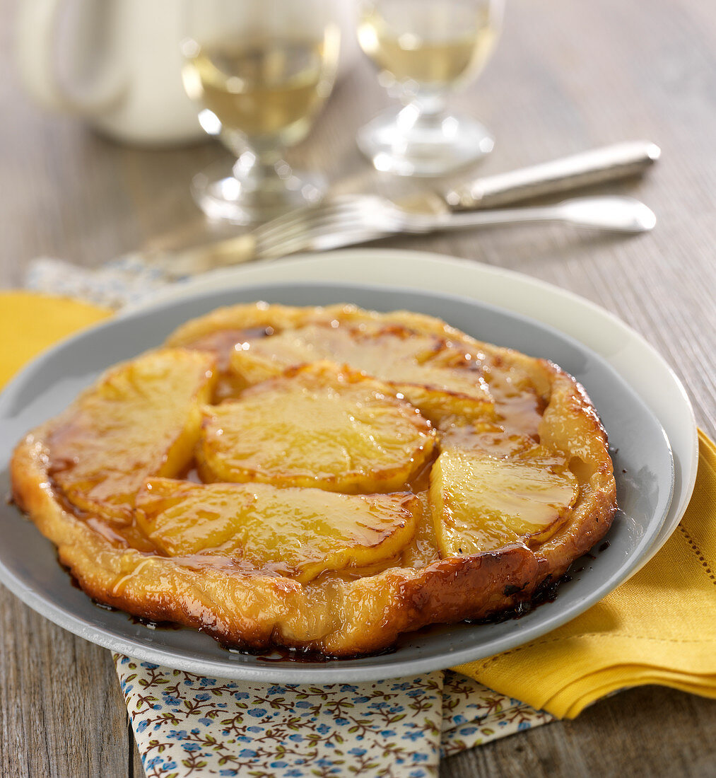 Tarte Tatin mit Ananas