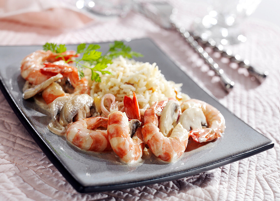 Shrimp blanquette with rice