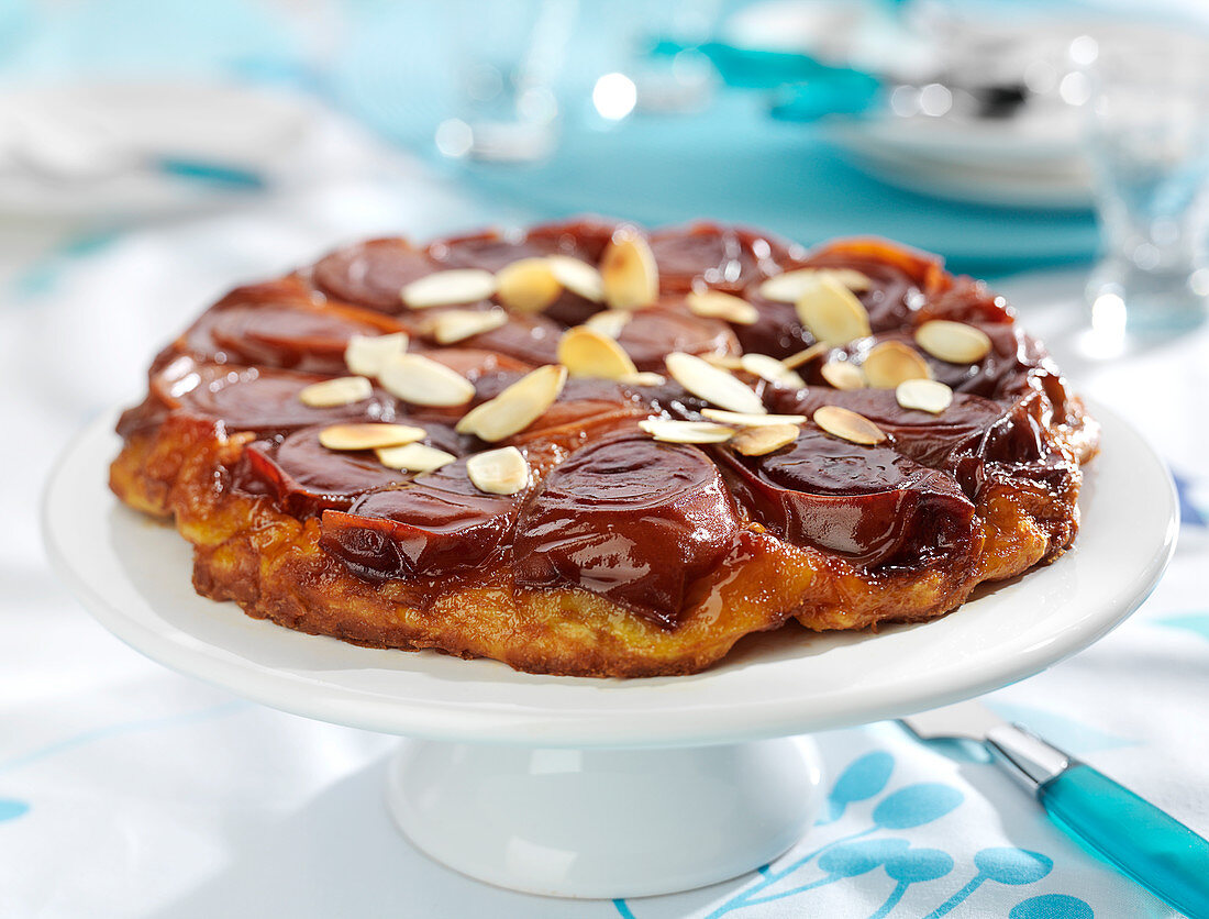 Peach and almond Tatin tart