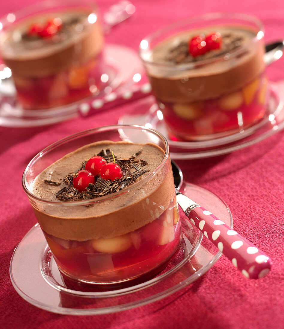 Fruity chocolate mousse