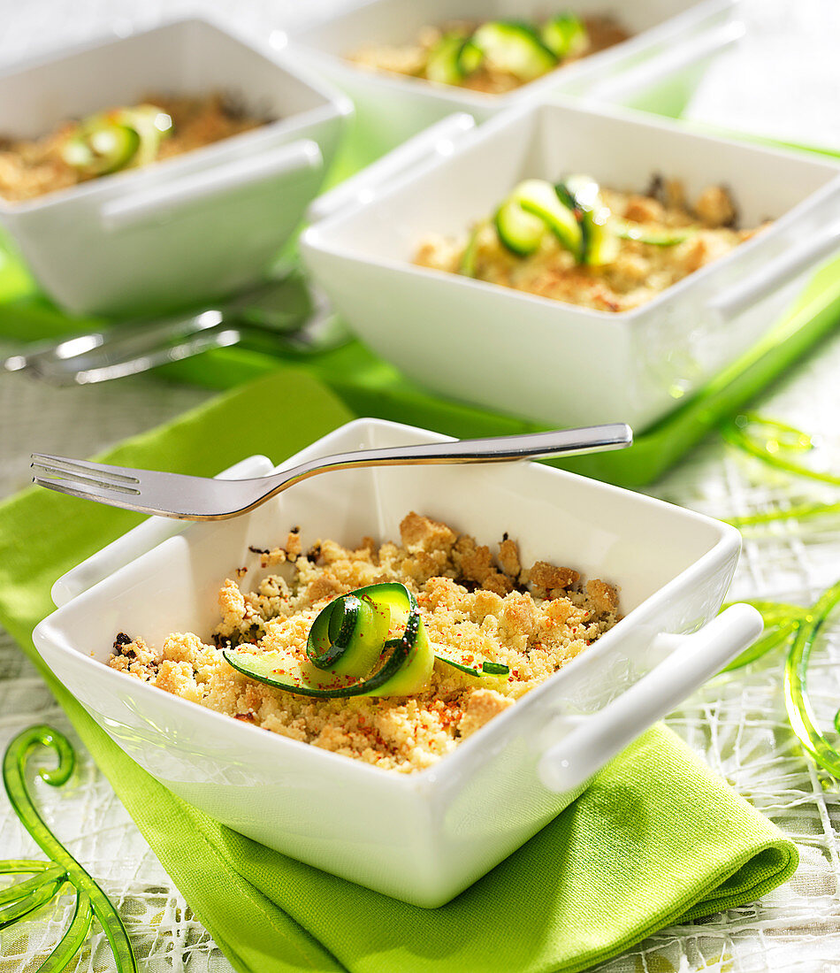 Zucchini-Ziegenkäse-Crumble