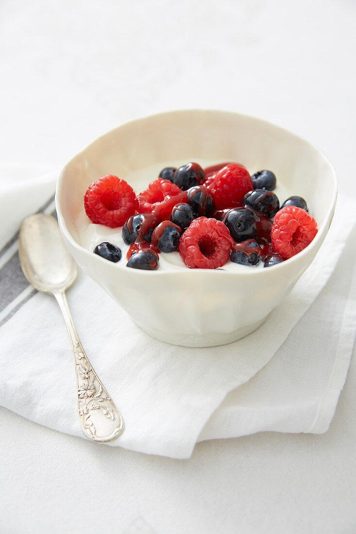 Bowl of fromage blanc and summer fruit