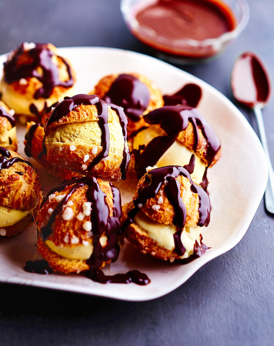 Express Profiteroles