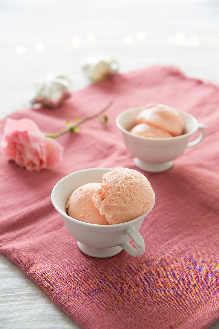 Rose-Flavored Ice Cream