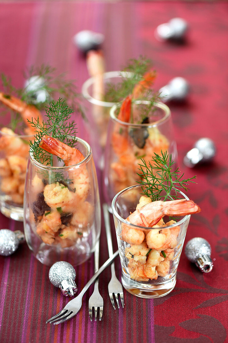 Truffle-flavored gambas cocktails