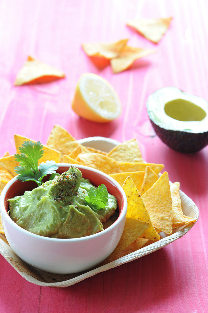 Spicy guacamole