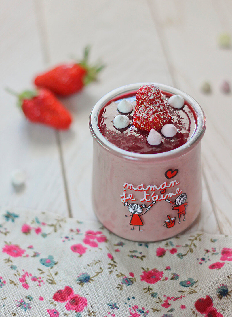 Mother's day small raspberry mousse