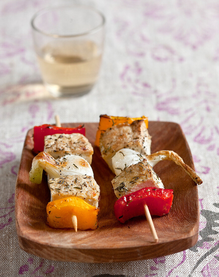 Tofu and vegetable brochettes