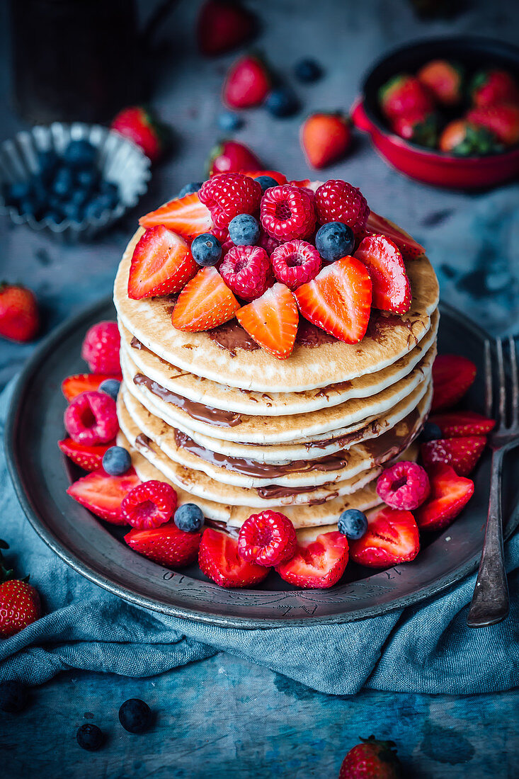 Berry and Nutella pancakes
