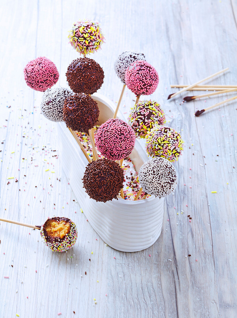 Lactose and butter free cake pop